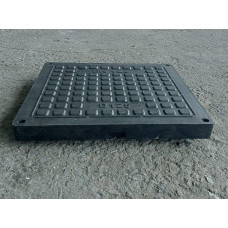Кришка люка каналізаційного квадратного середнього 740*740 (В125) 12,5 т чорного