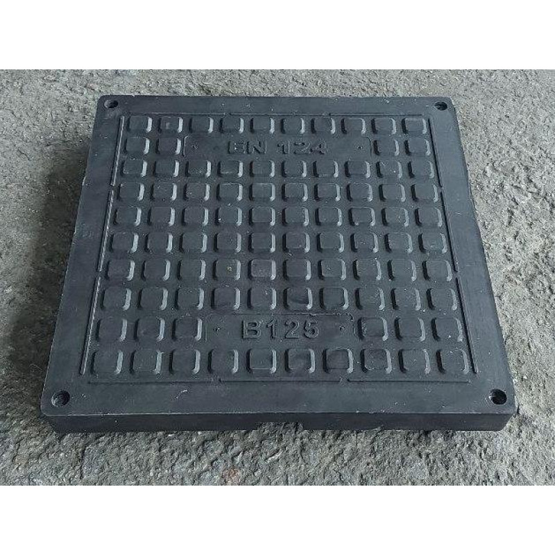 Кришка люка каналізаційного квадратного середнього 740*740 (В125) 12,5 т чорного