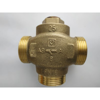 Триходовий змішувальний клапан HERZ Teplomix 61°C DN25 1 1/4"